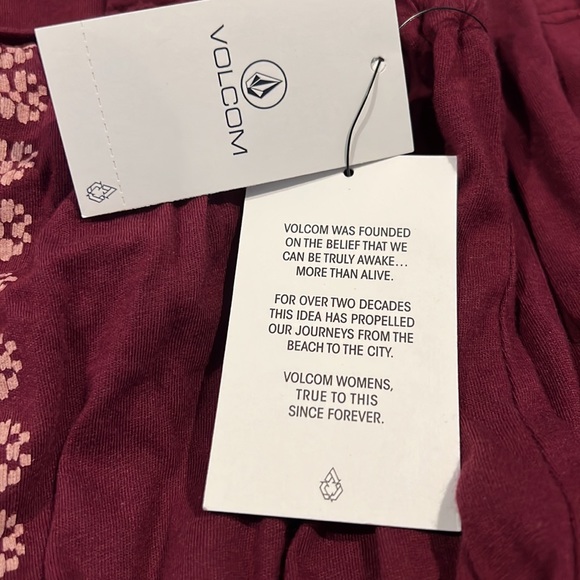 Volcom Ava launch It 2 Dress - Picture 8 of 9